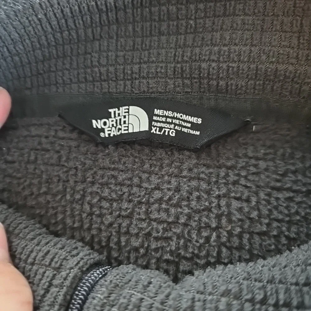 The North Face Mens Fleece Jacket Gray Textured 1/4 Zip Long Sleeve Mock Neck XL
